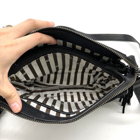 La Diva Crossbody Bag Purse Suede Leather Tasseled Boho Minimalist Grunge Gothic - Picture 10 of 16